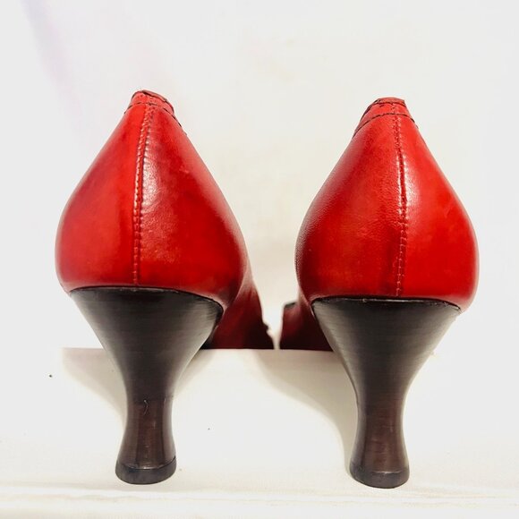 Nicole-Made In Brazil-3" Heels Red Leather/Antique Gold Buckle-Size 8 1/2-Comfy - Picture 7 of 15